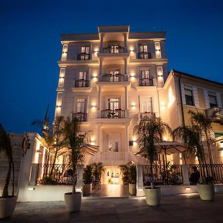 Art Gallery Boutique Hotel ดูร์เรส ภายนอก รูปภาพ